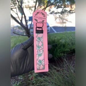 Black key fobe wristlet Keychain with glitter light pink on the inside